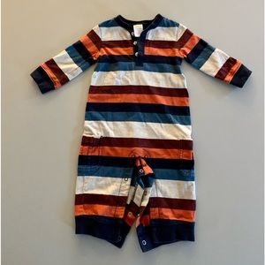 Make Offer❣️❣️GYMBOREE 6-12 mos.One piece playsuit / romper. Striped Cotten.GUC